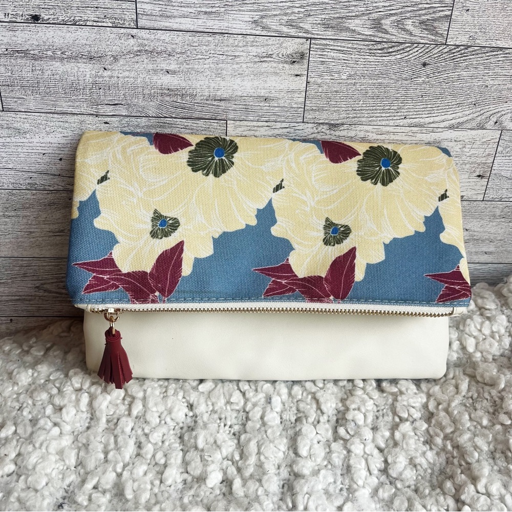 Rachel Pally double sided clutch handbag with zipper closure floral and white